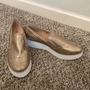 Womens Volatile Gold Platform Loafers, size 8
